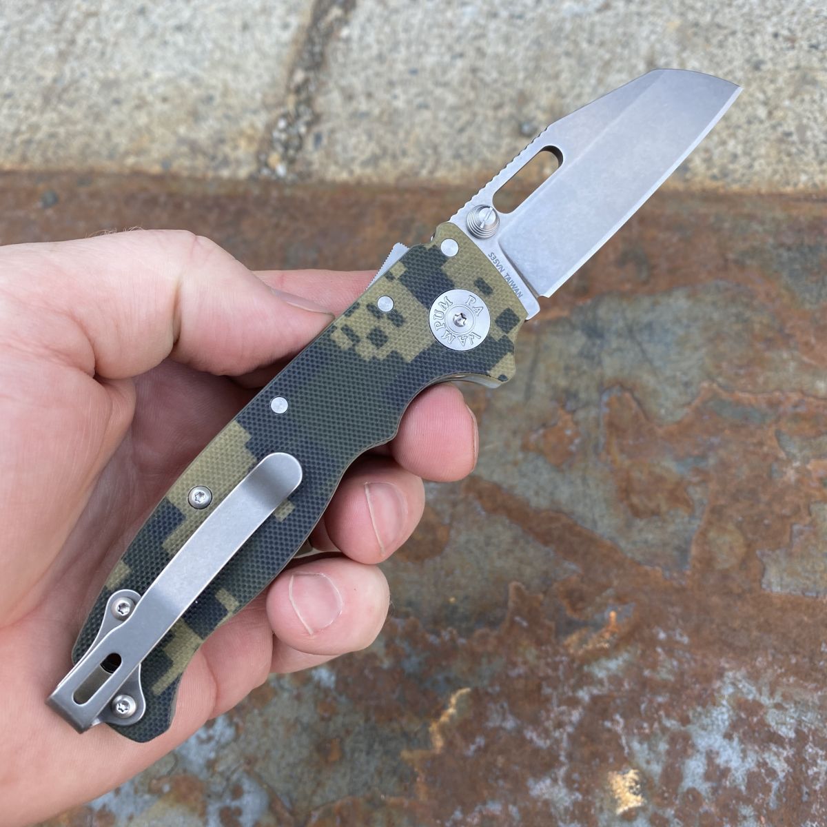 Demko AD20.5 Digi Camo G10 Scales Stonewashed S35V Sharks Foot